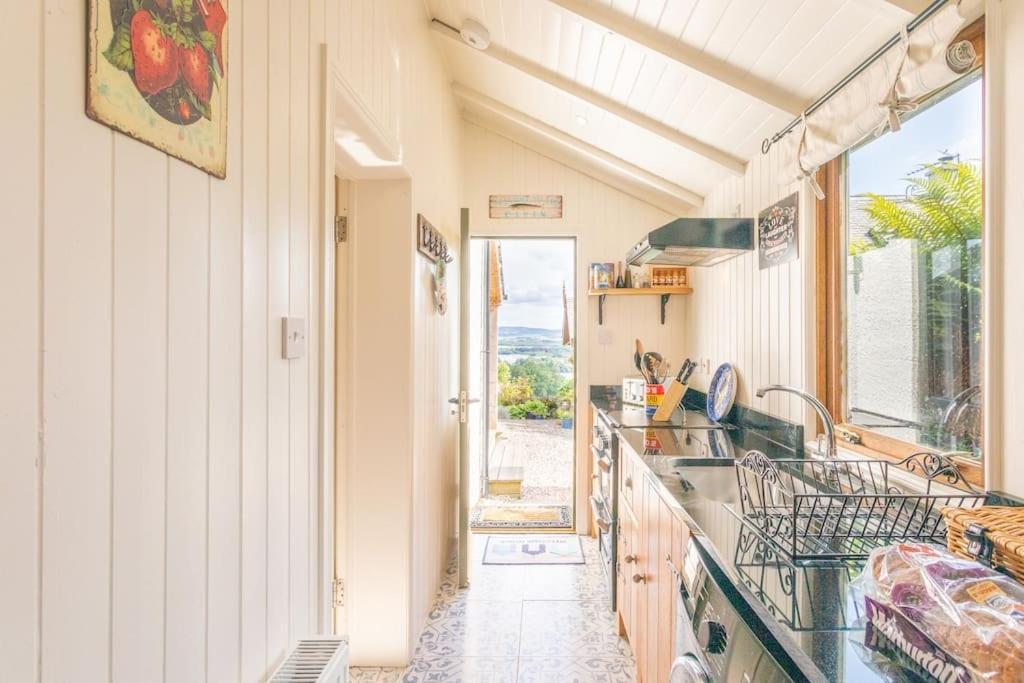 The Stable - Cottage With A Spectacular Lake View Port Of Menteith Экстерьер фото